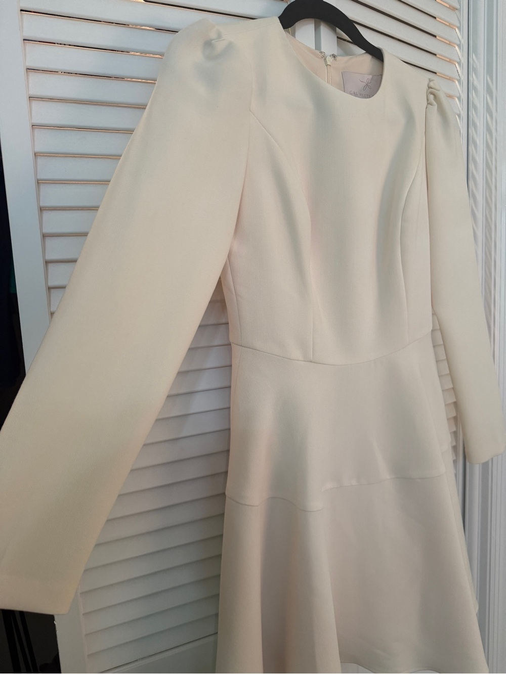 Gal Meets Glam Celeste Ivory Long-Sleeve Fit & Flare Dress - Picture 3 of 7